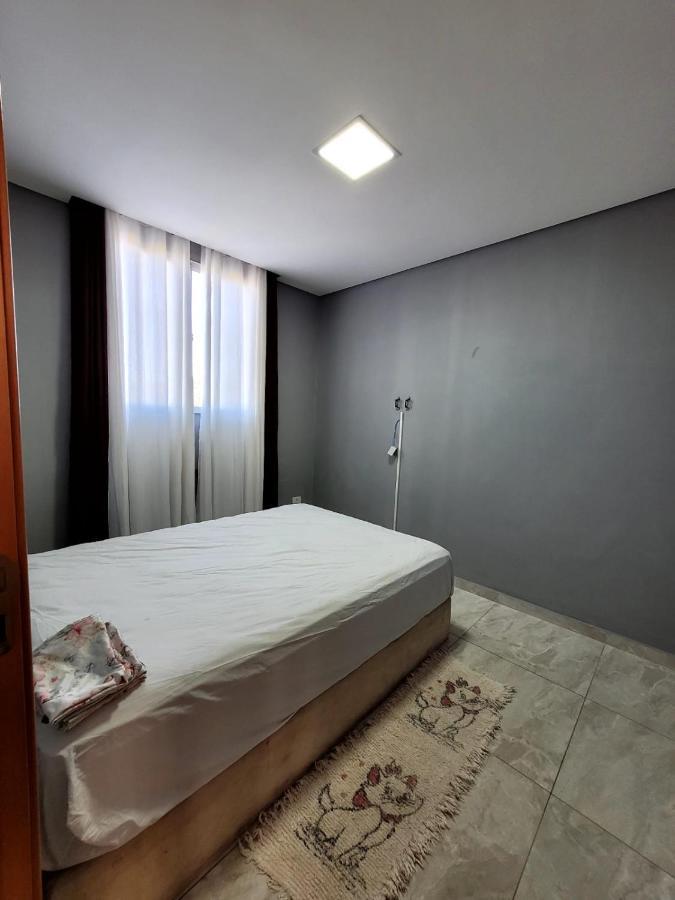 Apartamento Em Londrina Privado Com 2 Quartos De Casal Com Utensilios Garagem E Wifi Apartment Екстериор снимка